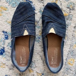 Toms Denim Classics (Women’s)